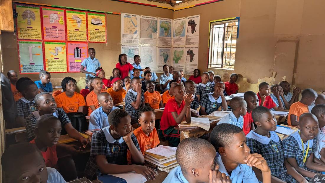 A packed classroom during a CodeOn outreach session